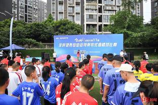 缺战中国香港，对阵日本出场！梅西球迷怒砸珍藏的壁画